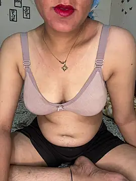 sexy pritii online show from July 13, 2026, 1:30 am