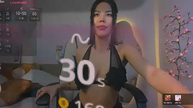 YukiLuna  online show from May 16, 2026, 11:42 am