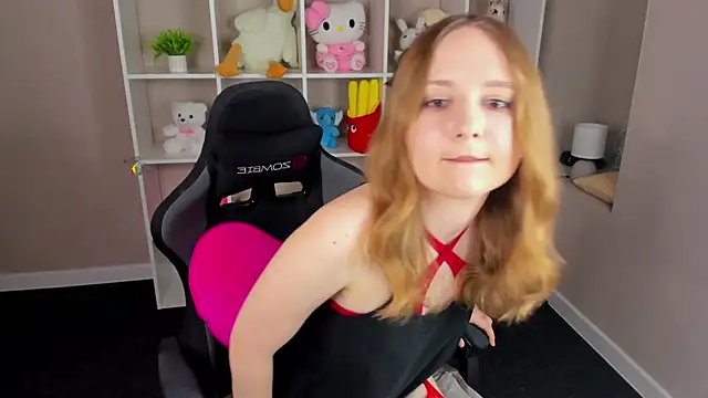 Emmaa Kimm online show from May 15, 2026, 11:34 pm