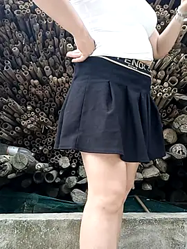 Blaze Luna online show from May 23, 2026, 11:03 am