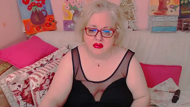 Snapshot of Maturelove_xxx chatting on May 25, 2026, 6:58 pm Maturelove xxx online show from May 25, 2026, 6:58 pm