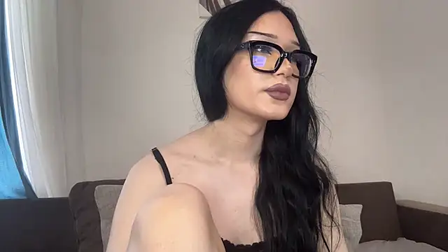 Snapshot of MiaTransDoll chatting on July 9, 2026, 9:46 am MiaTransDoll online show from July 9, 2026, 9:46 am