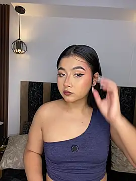 sweet dollLilith online show from May 15, 2026, 2:46 pm