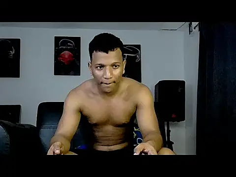 Ian Arcia online show from May 8, 2026, 5:02 am