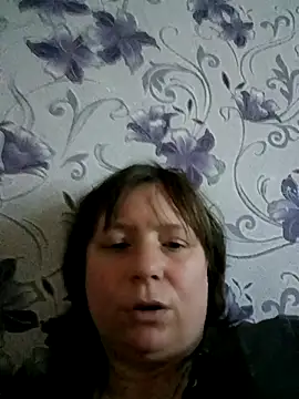 Snapshot of MikkiLove777 chatting on May 4, 2026, 10:33 am MikkiLove777 online show from May 4, 2026, 10:33 am