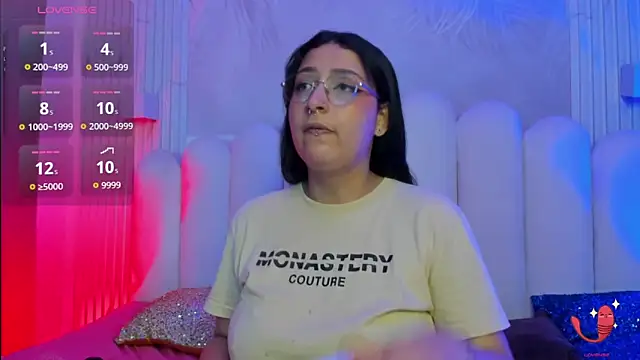 Svetlana 3 online show from May 16, 2026, 7:56 pm