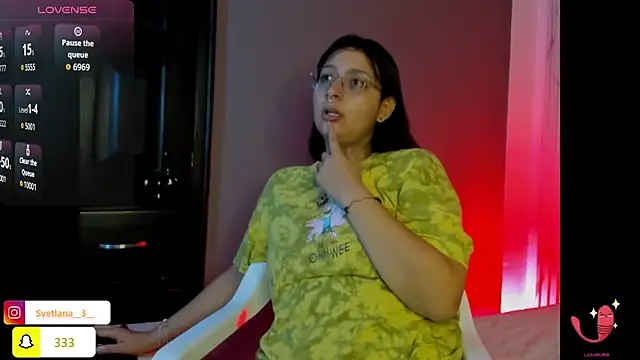 Svetlana 3 online show from May 25, 2026, 7:42 pm