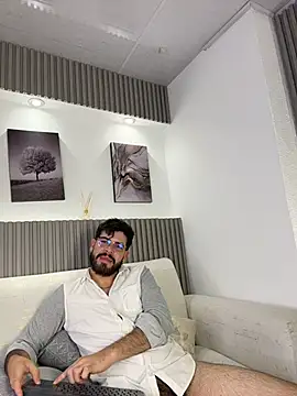 Snapshot of DomBoy_ chatting on May 16, 2026, 7:45 pm DomBoy online show from May 16, 2026, 7:45 pm