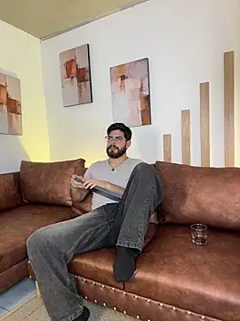 Snapshot of DomBoy_ chatting on May 28, 2026, 8:17 pm DomBoy online show from May 28, 2026, 8:17 pm