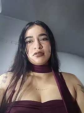 Snapshot of Sky__19 chatting on May 13, 2026, 7:55 pm Sky 19 online show from May 13, 2026, 7:55 pm