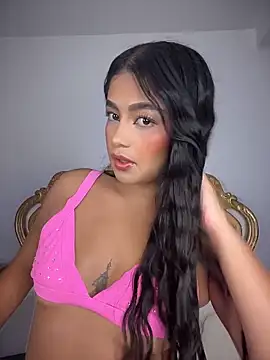 EvasBlazeXXX online show from May 10, 2026, 1:05 pm