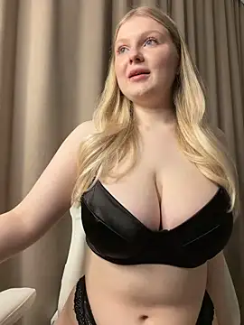 L1zaShy online show from May 29, 2026, 6:28 pm