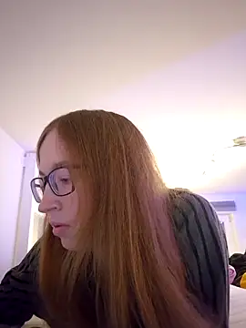 Freaky-Doll online show from May 12, 2026, 10:07 pm