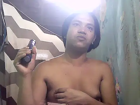 Snapshot of bj_l0ve chatting on May 3, 2026, 3:56 am bj l0ve online show from May 3, 2026, 3:56 am