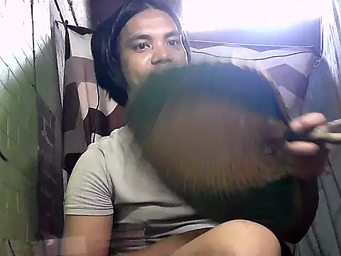 Snapshot of bj_l0ve chatting on May 15, 2026, 4:41 am bj l0ve online show from May 15, 2026, 4:41 am
