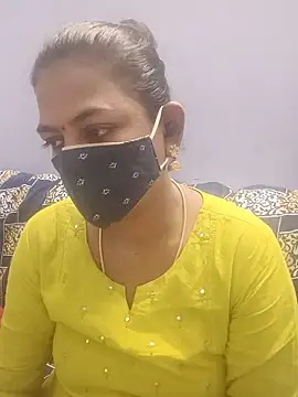 cathrine92 online show from July 1, 2026, 10:42 pm
