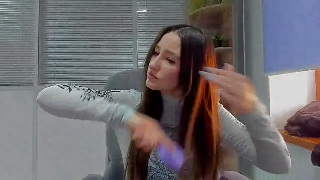 Snapshot of Olimia chatting on May 6, 2026, 9:03 am Olimia online show from May 6, 2026, 9:03 am