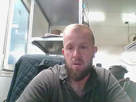 Snapshot of bardiauto chatting on June 17, 2026, 4:26 am bardiauto online show from June 17, 2026, 4:26 am