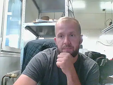 Snapshot of bardiauto chatting on July 17, 2026, 4:30 am bardiauto online show from July 17, 2026, 4:30 am
