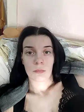LunaAdika777 online show from May 11, 2026, 4:04 pm