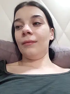 LunaAdika777 online show from May 27, 2026, 7:44 pm