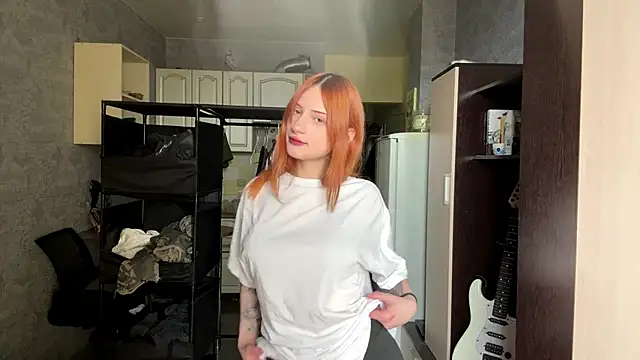 Snapshot of diaphX chatting on May 28, 2026, 9:06 am diaphX online show from May 28, 2026, 9:06 am