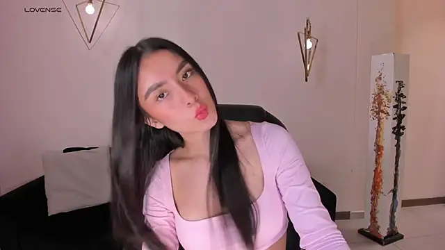 Snapshot of BellaStormX chatting on May 20, 2026, 11:16 am BellaStormX online show from May 20, 2026, 11:16 am