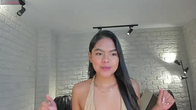 SaphiraJames online show from May 24, 2026, 10:59 pm