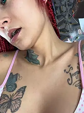 ximena xx online show from May 29, 2026, 8:18 pm