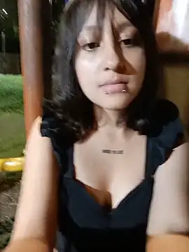 Snapshot of Magie_rouse chatting on May 19, 2026, 1:56 am Magie rouse online show from May 19, 2026, 1:56 am