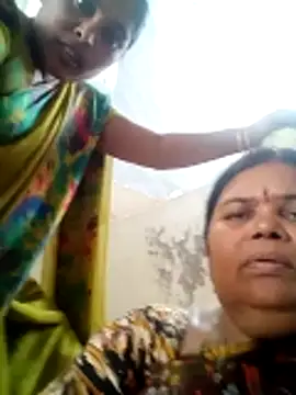 Snapshot of dheepika11 chatting on May 4, 2026, 6:53 am dheepika11 online show from May 4, 2026, 6:53 am