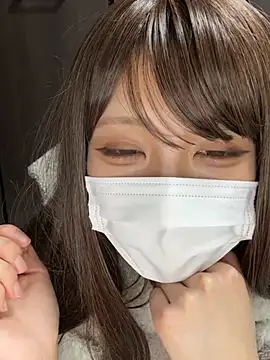 Sakuna oO online show from May 6, 2026, 2:22 pm