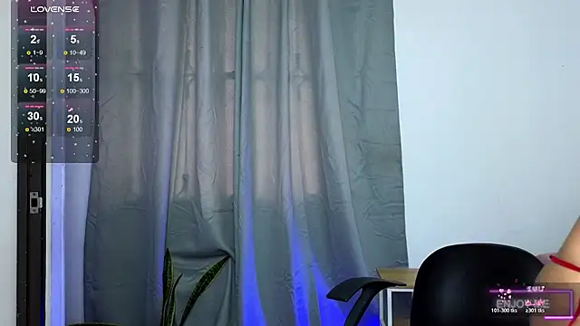 Snapshot of megangil_ chatting on May 30, 2026, 2:36 pm megangil online show from May 30, 2026, 2:36 pm