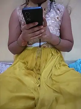 Seema yadav01 online show from May 3, 2026, 5:46 am
