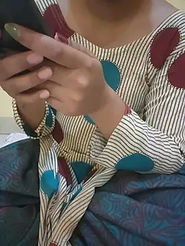 Seema yadav01 online show from May 25, 2026, 5:02 am