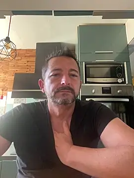 Snapshot of daddy3945 chatting on May 22, 2026, 7:15 am daddy3945 online show from May 22, 2026, 7:15 am