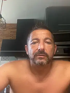 Snapshot of daddy3945 chatting on May 31, 2026, 7:37 am daddy3945 online show from May 31, 2026, 7:37 am