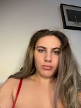 SensualQueenX online show from May 28, 2026, 9:39 am