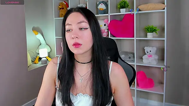 Snapshot of Sofia_Conner chatting on May 12, 2026, 9:28 am Sofia Conner online show from May 12, 2026, 9:28 am
