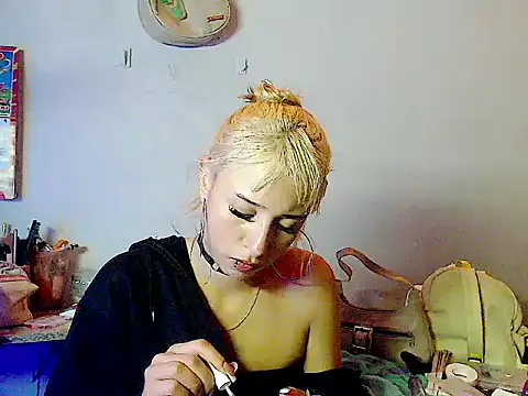 bunnyfoxxd online show from July 2, 2026, 11:44 pm