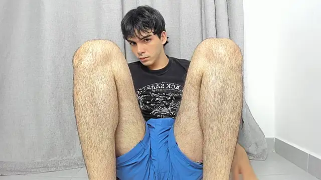 Snapshot of VelvetEsteven chatting on May 15, 2026, 4:36 pm VelvetEsteven online show from May 15, 2026, 4:36 pm