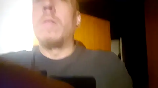 Kingclit1998 online show from May 12, 2026, 11:57 pm