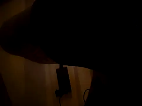 Kingclit1998 online show from July 9, 2026, 8:24 pm