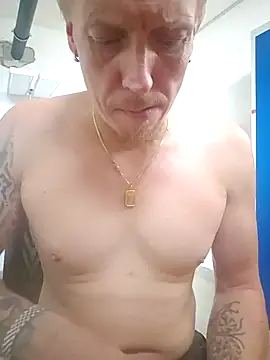 Kingclit1998 online show from July 14, 2026, 4:45 pm