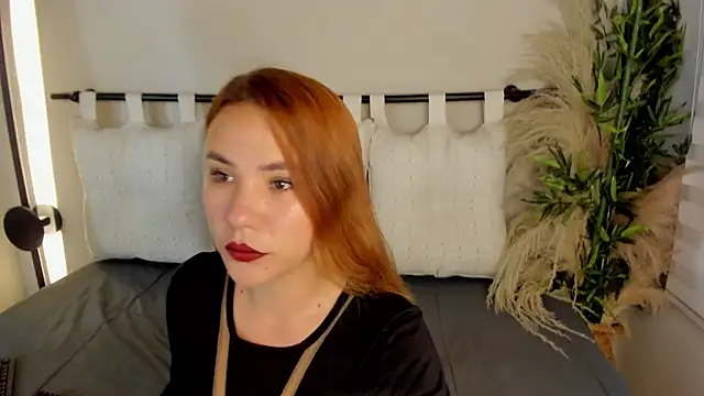 Snapshot of _zoe_3 chatting on May 20, 2026, 12:33 pm zoe 3 online show from May 20, 2026, 12:33 pm