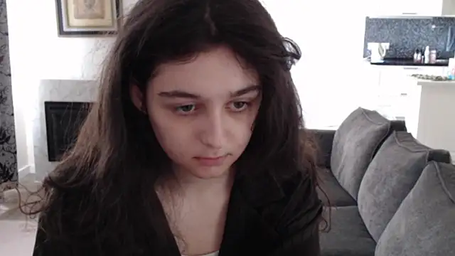 Snapshot of cute_lilia chatting on May 14, 2026, 9:16 am cute lilia online show from May 14, 2026, 9:16 am
