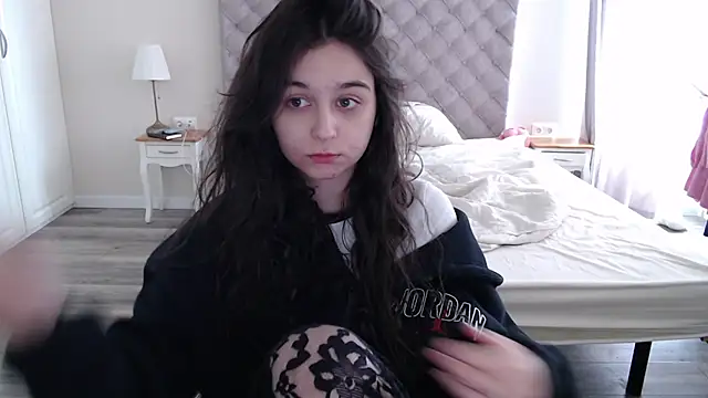 Snapshot of cute_lilia chatting on May 29, 2026, 8:12 am cute lilia online show from May 29, 2026, 8:12 am