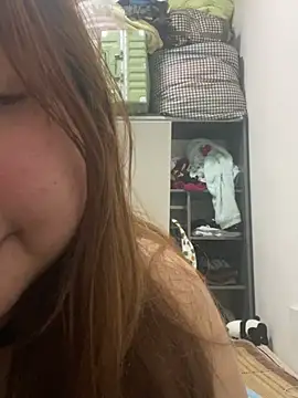 Baibai729 online show from May 18, 2026, 2:07 am