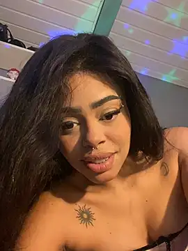 Snapshot of Anna_Brucy chatting on May 5, 2026, 10:29 pm Anna Brucy online show from May 5, 2026, 10:29 pm
