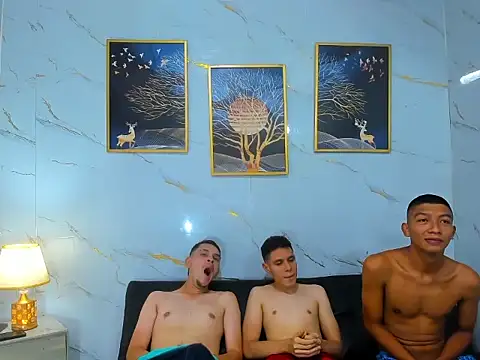 Sweet babys69 online show from May 7, 2026, 6:13 pm